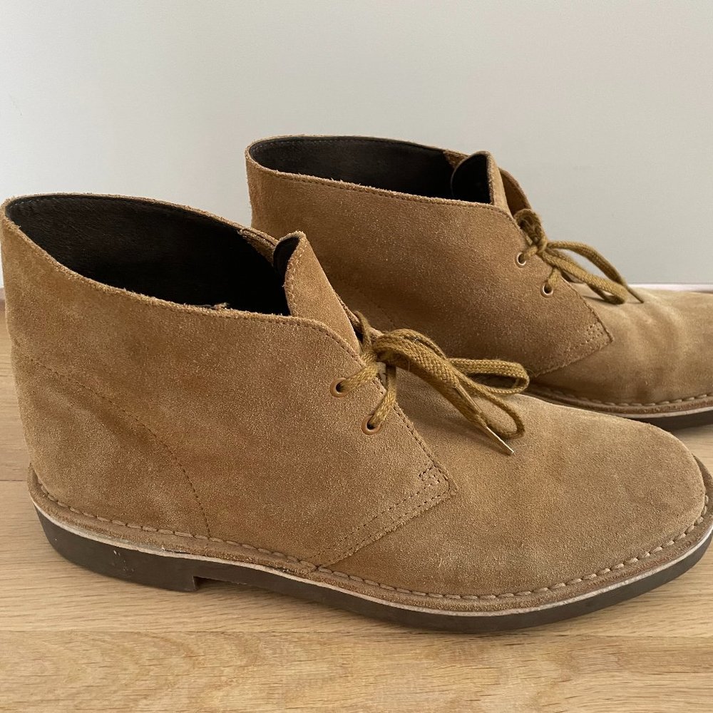 Clarks Suede Desert Boots Size 10